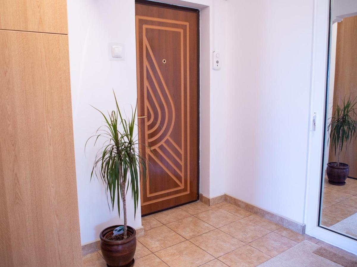 Marin Apartment Κονστάντζα Εξωτερικό φωτογραφία